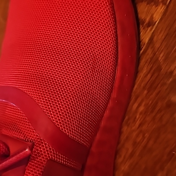 Adidas NMD_R1, red on red men's size 7.5, women's 8.5 - Picture 10 of 11